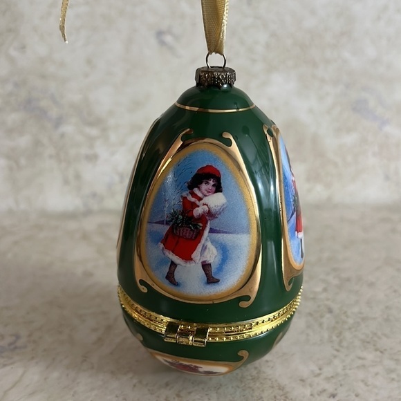 Limoges Style Christmas Ornament Egg Music Box - Picture 1 of 6
